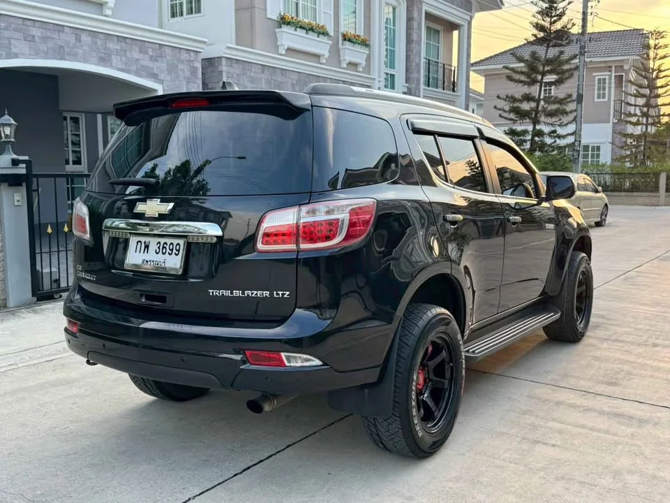 2016 Chevrolet TrailBlazer II 2