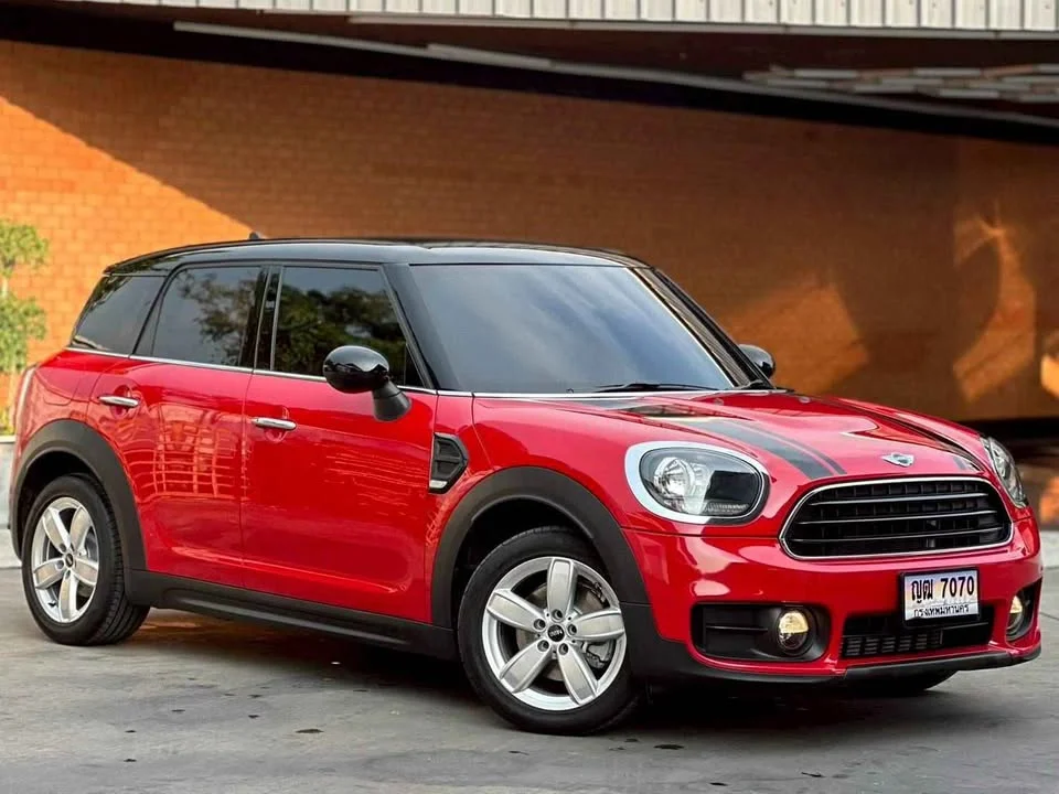 2017 Mini Hatch  III 2