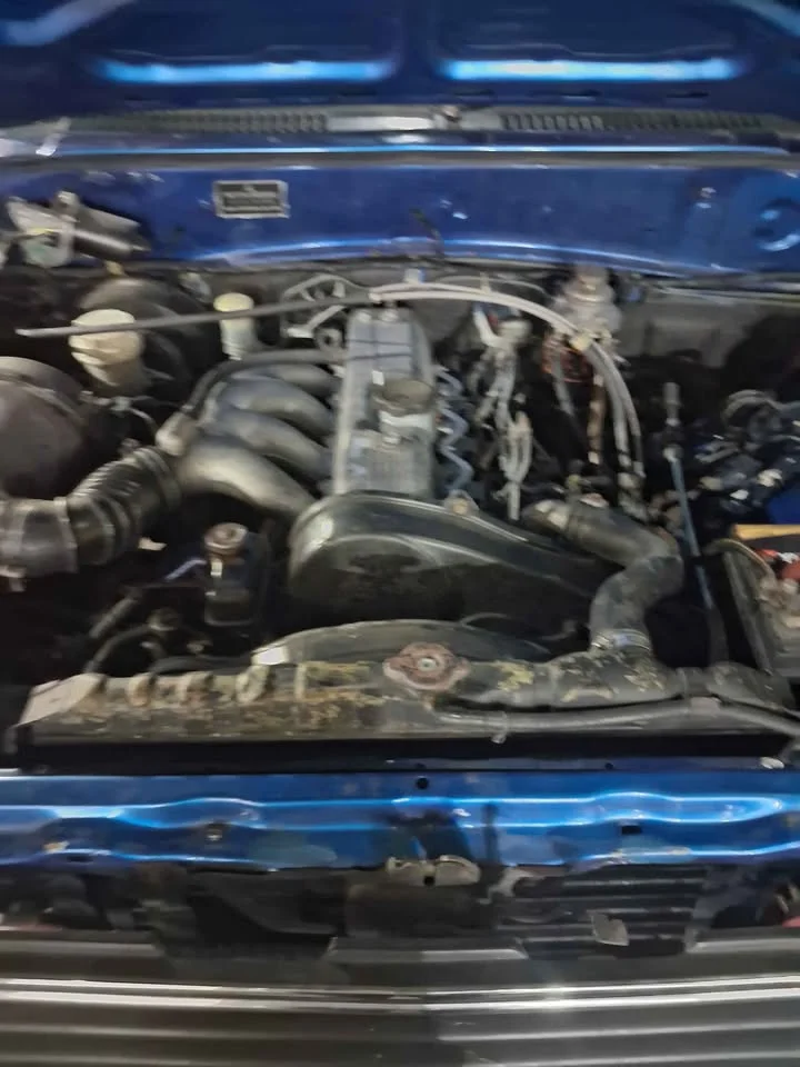 Mitsubishi Triton II 3