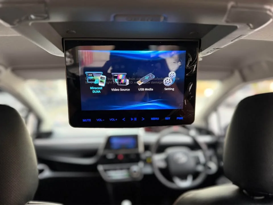 2016 Toyota Sienta II 3