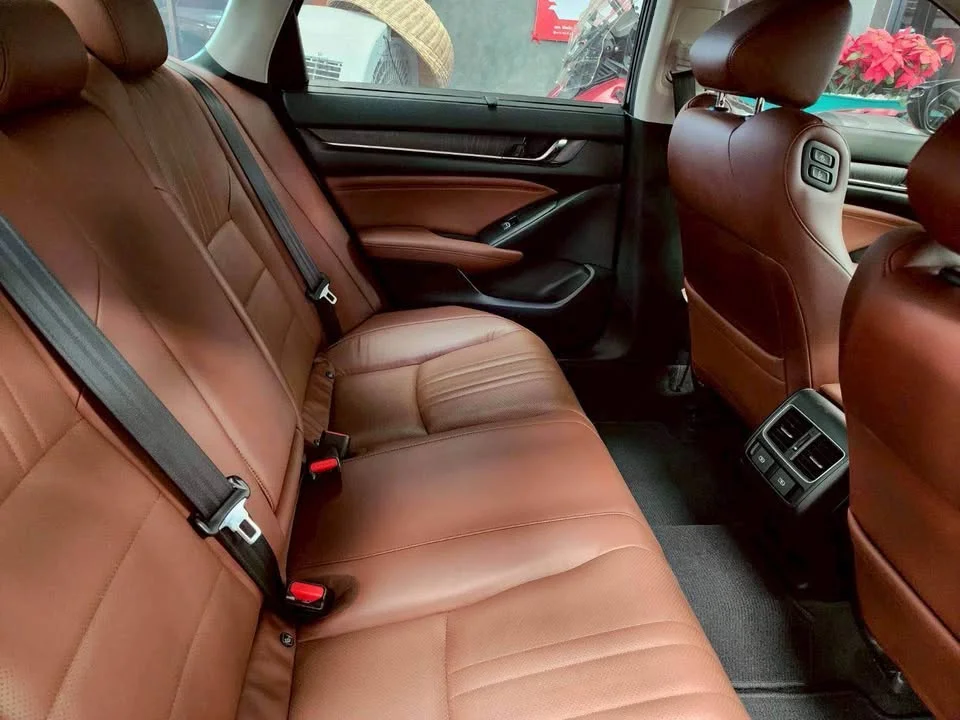 2019 Honda Accord X 3