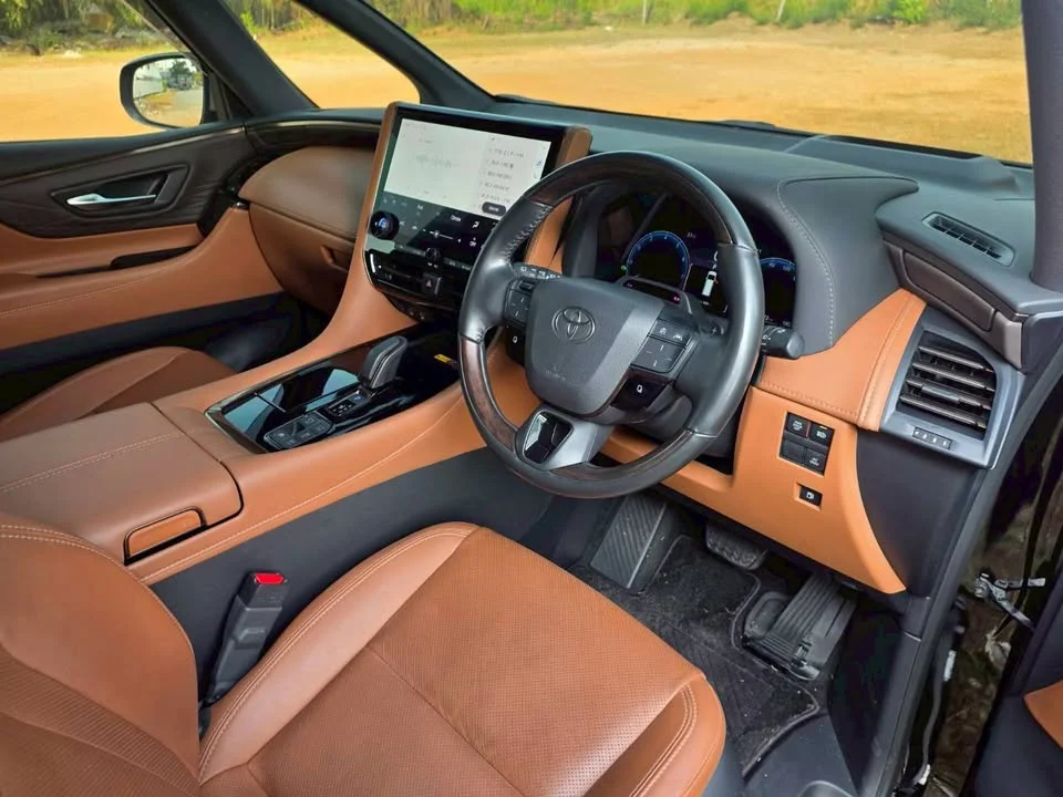 2025 Toyota Alphard, Vellfire IV (AH40) 3