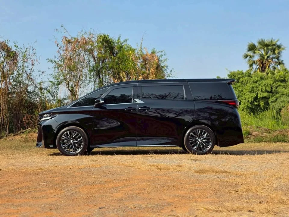 2025 Toyota Alphard, Vellfire IV (AH40) 2