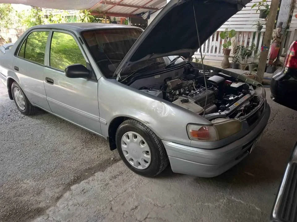 1997 Toyota Corolla Altis VIII (E110) 3