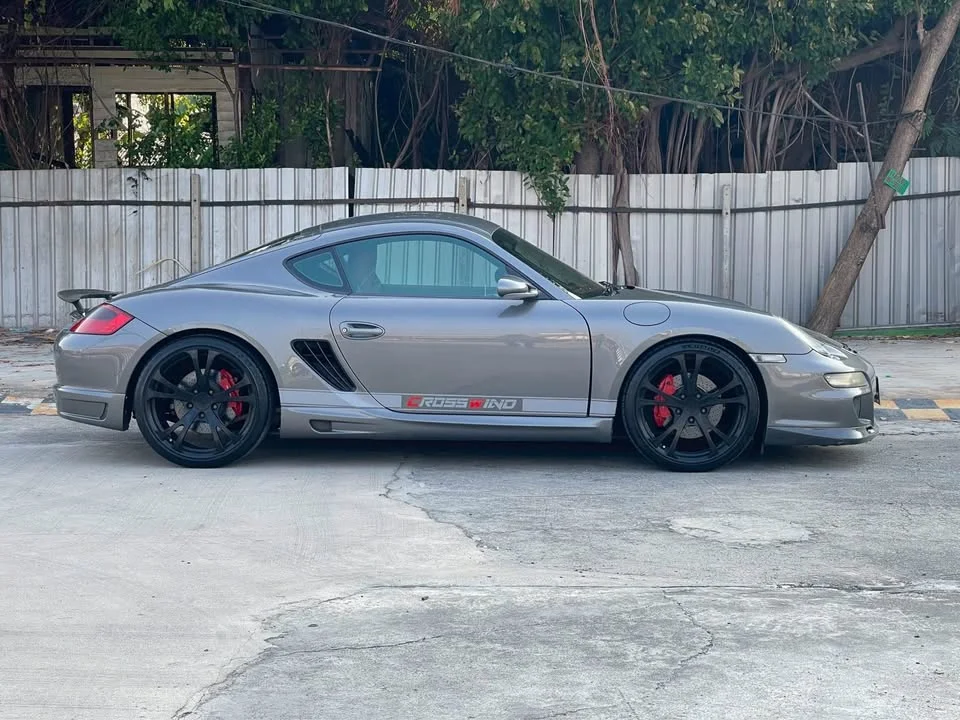 2010 Porsche Boxster and Cayman II 2