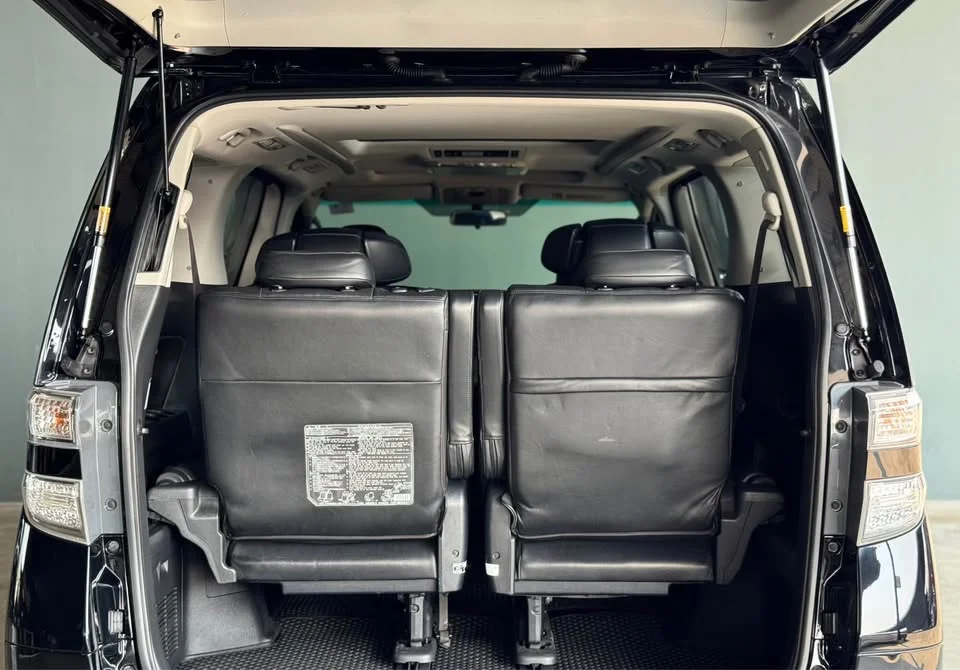 2011 Toyota Alphard, Vellfire II (AH20) 2