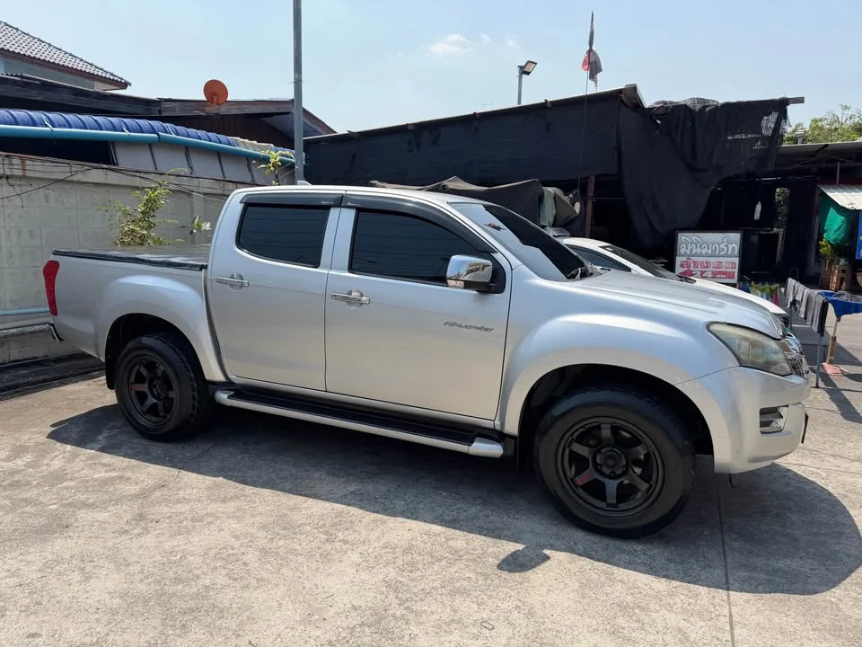 2014 Isuzu D-Max II (RT) 3