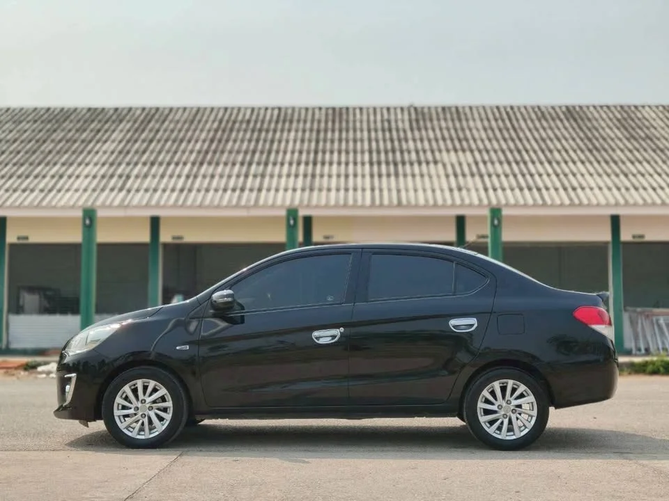2017 Mitsubishi Attrage VI 3