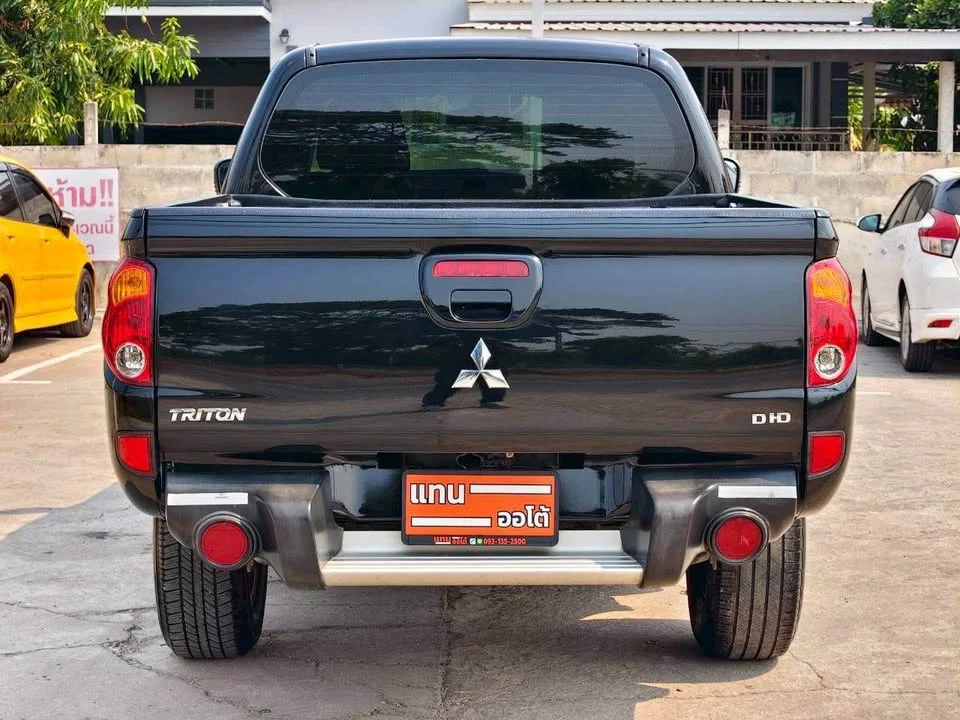 2012 Mitsubishi Triton IV 2