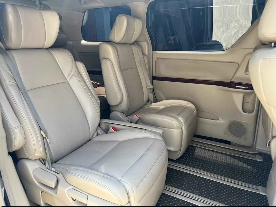 2012 Toyota Alphard, Vellfire II (AH20) 3