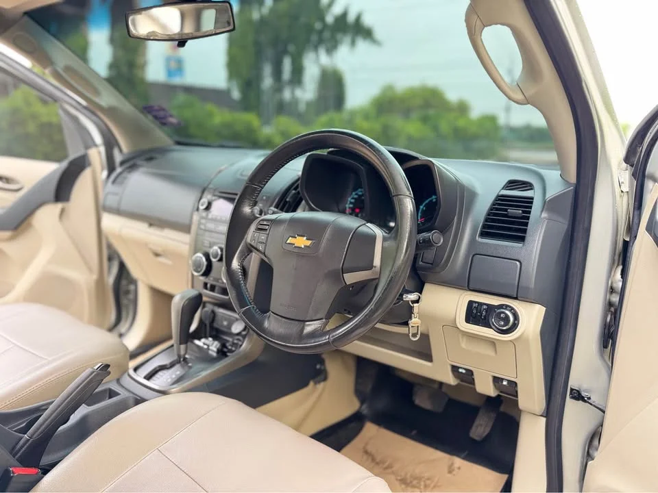 2013 Chevrolet TrailBlazer II 2