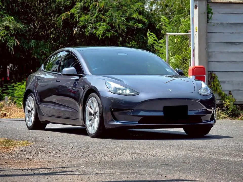 2022 Tesla Model 3 2
