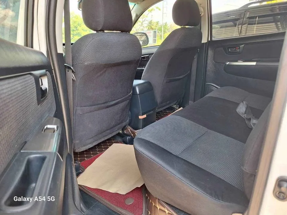 2015 Toyota Hilux VII 3