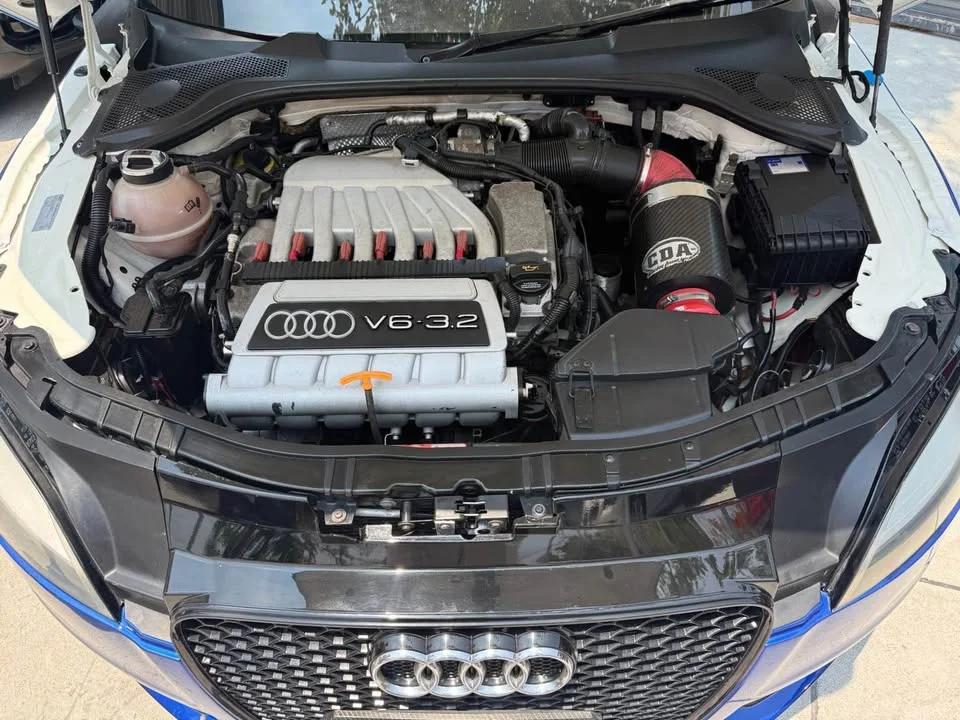 2012 Audi TT Mk2 2