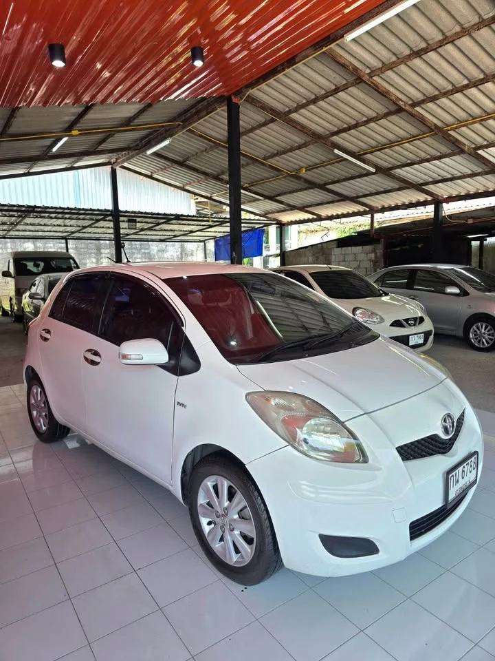 2009 Toyota Yaris II 3