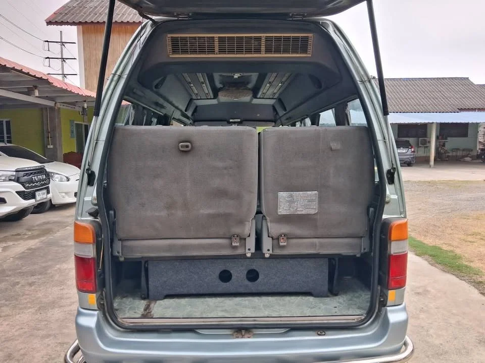 2003 Toyota Commuter IV (H100) 2