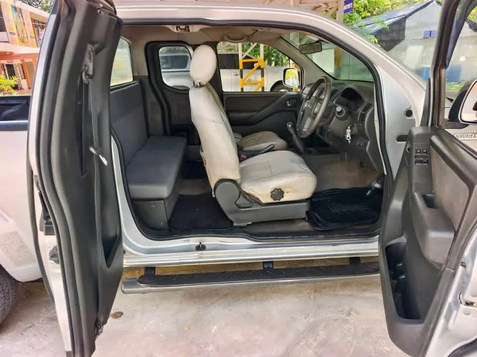 2013 Nissan Navara II 2
