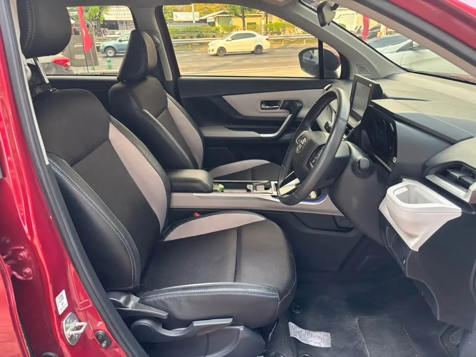 2022 Toyota Veloz III 3