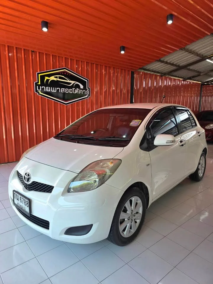 2009 Toyota Yaris II 2