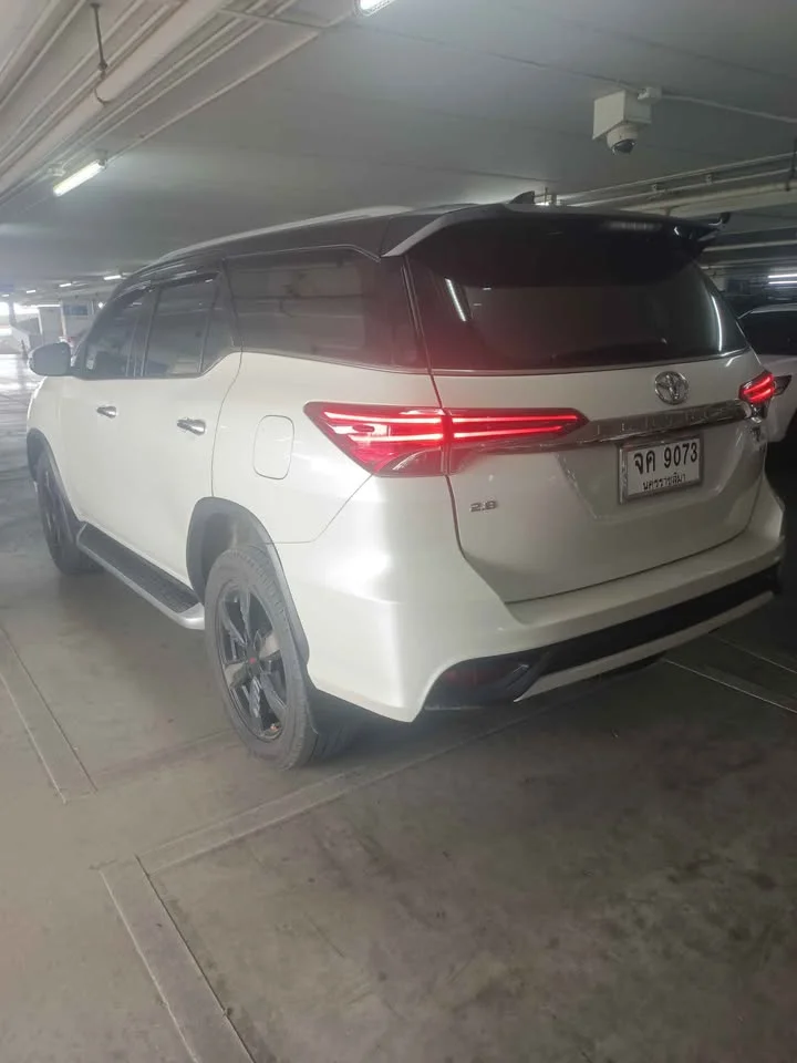 2018 Toyota Fortuner II 2