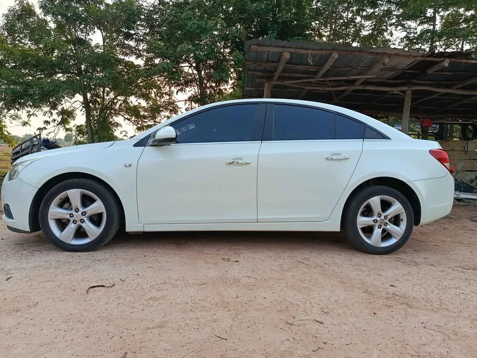 2011 Chevrolet Cruze I 2