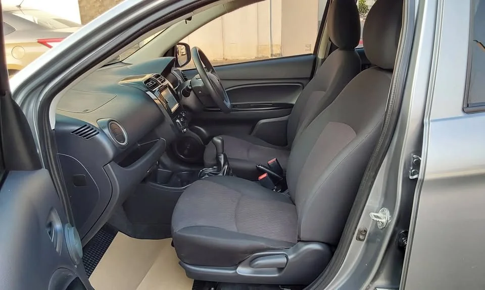 2018 Mitsubishi Mirage VI 2
