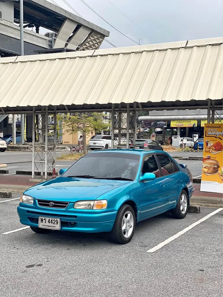 1997 Toyota Corolla Altis VIII (E110) 3
