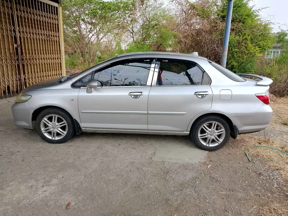 2005 Honda City IV 3