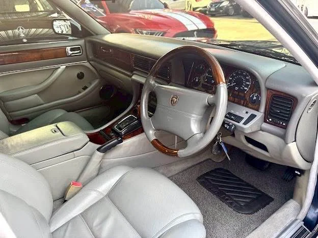1997 Jaguar XJ X300, X308 2