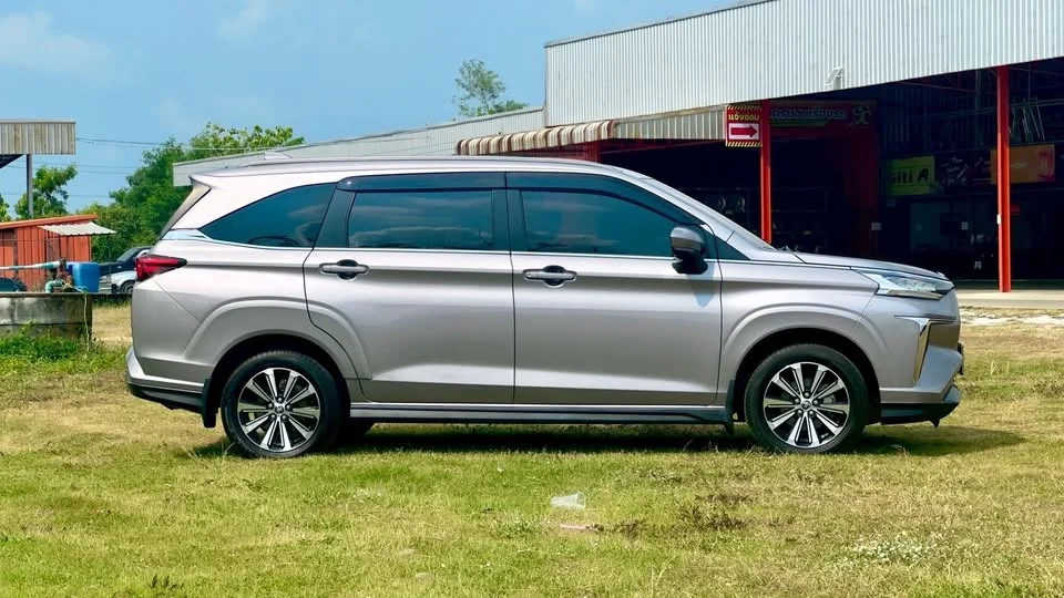 2022 Toyota Veloz III 2