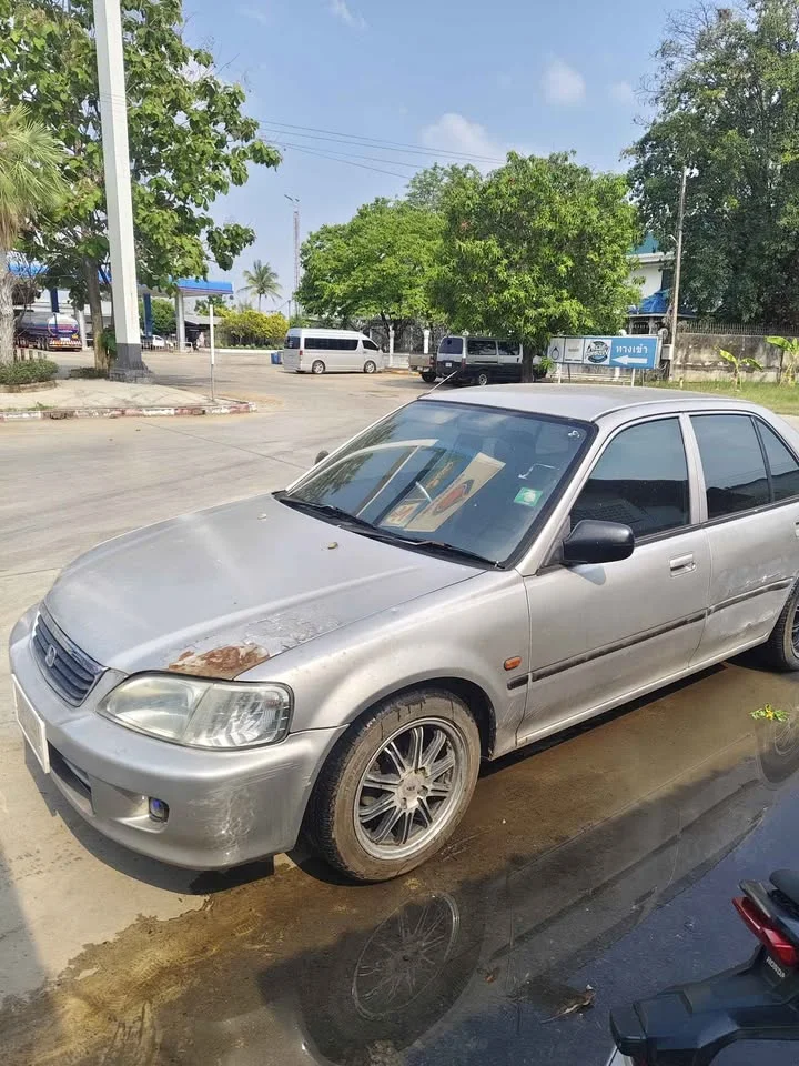 1996 Honda City III 2