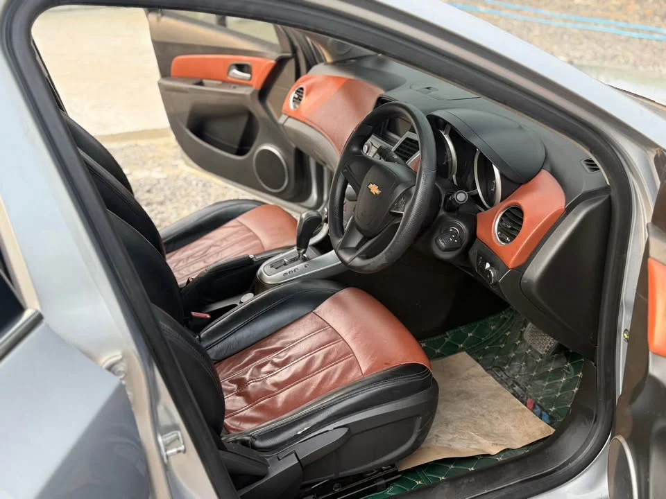 2011 Chevrolet Cruze I 2