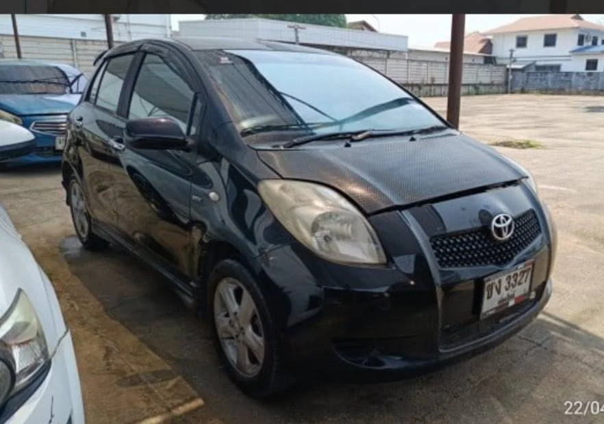 2007 Toyota Yaris II 2