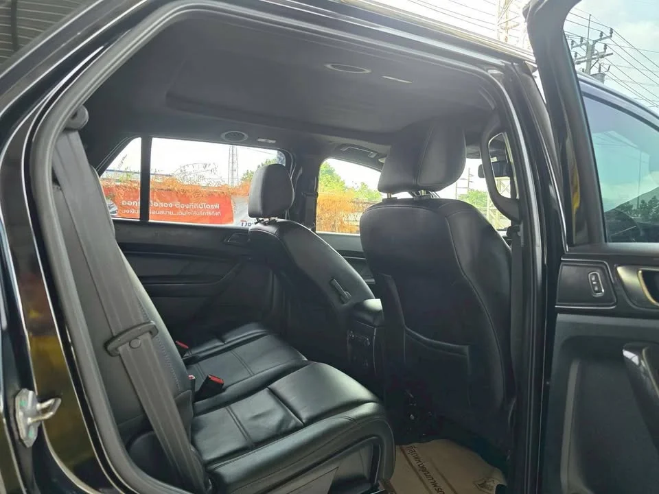 2018 Ford Everest II 2