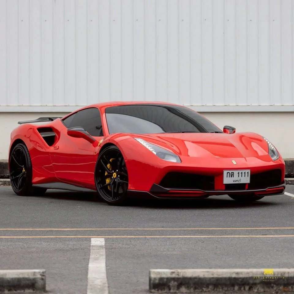 2016 Ferrari 488 2