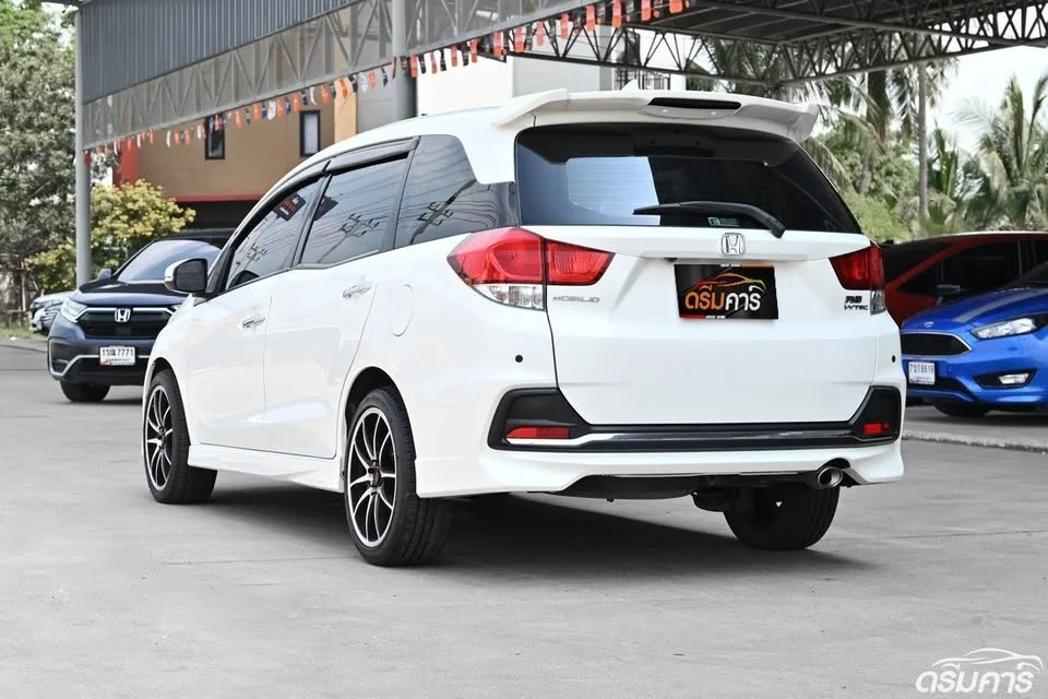 2017 Honda Mobilio II 3