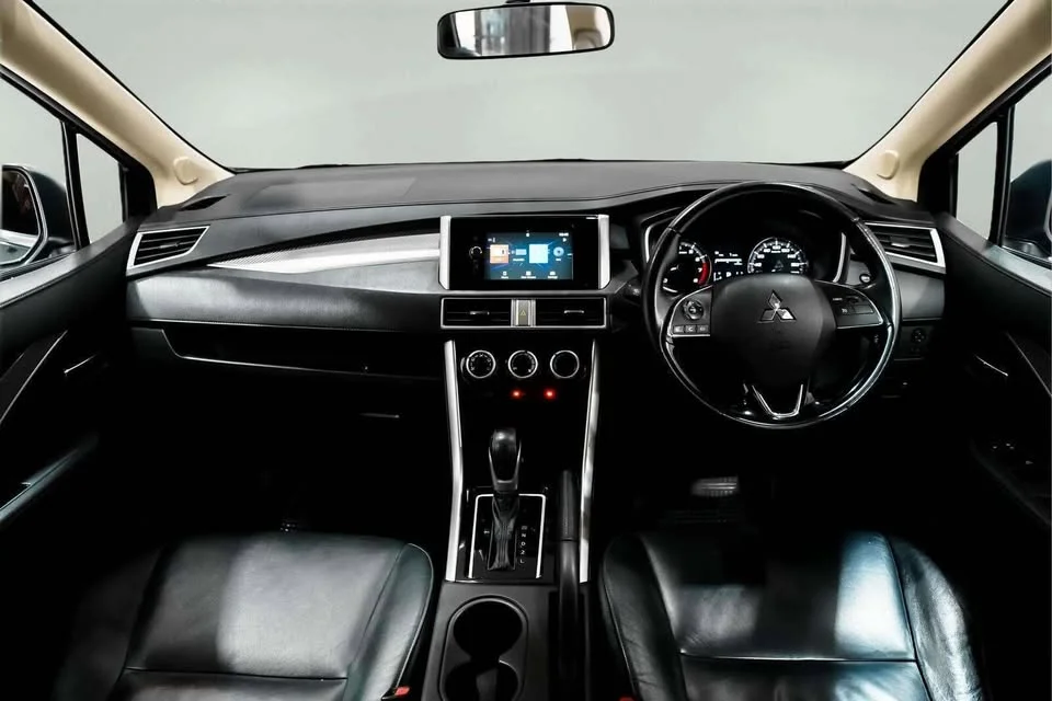 2019 Mitsubishi Xpander I 3