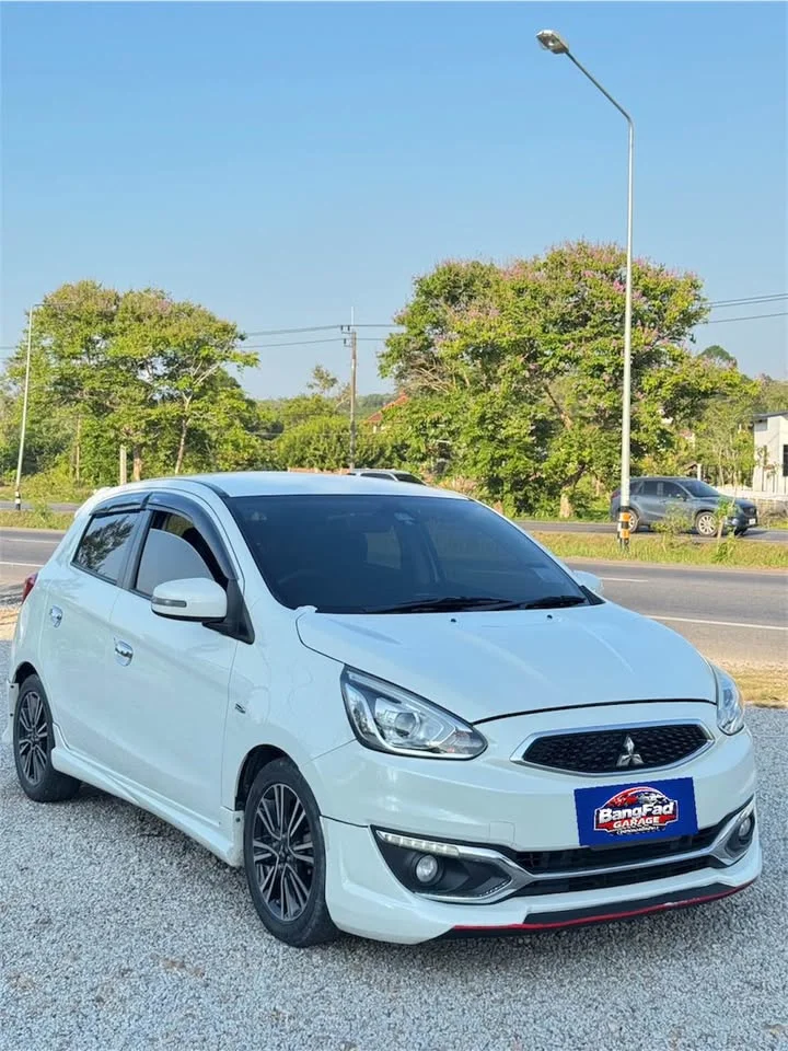 2018 Mitsubishi Mirage VI 2
