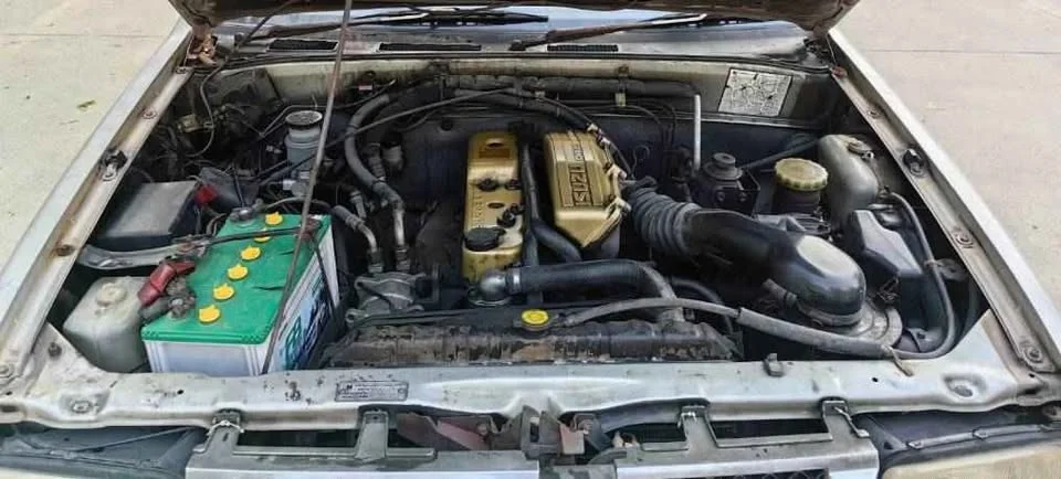 1994 Isuzu TFR III 2