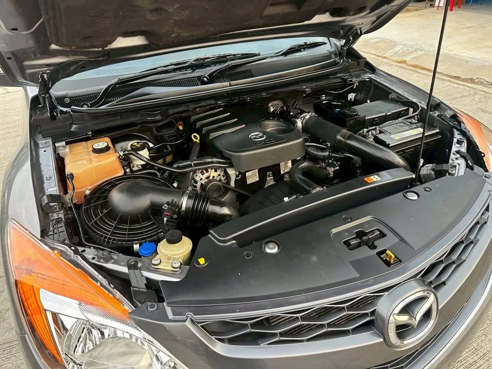 2014 Mazda BT-Series II 3