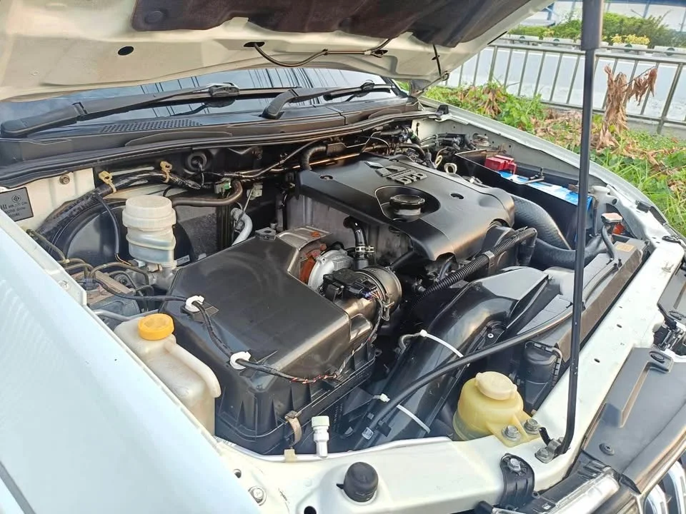 2011 Mitsubishi Pajero Sport II 3