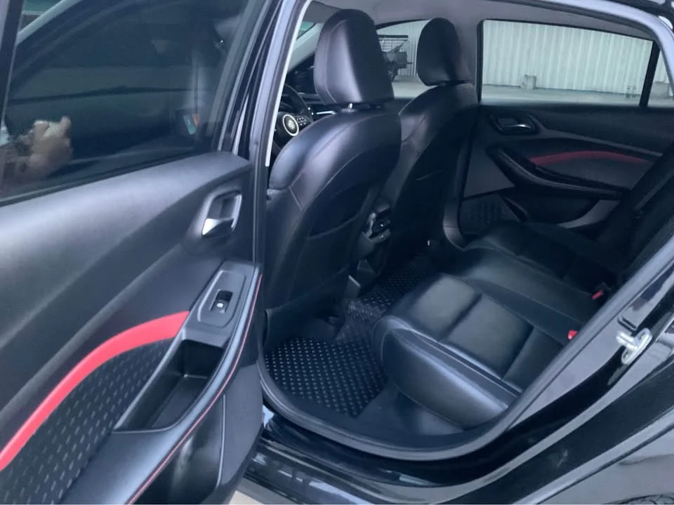 2021 MG 5 II 3