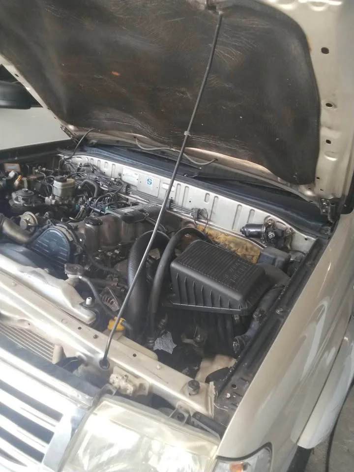 2004 Ford Everest I 2