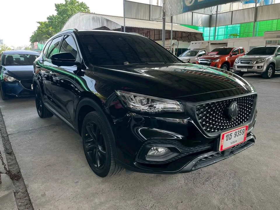 2020 MG HS 3