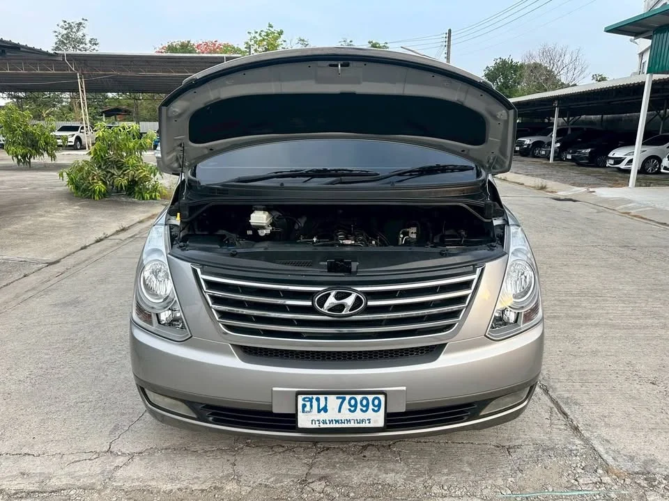 2011 Hyundai H-1 II 3