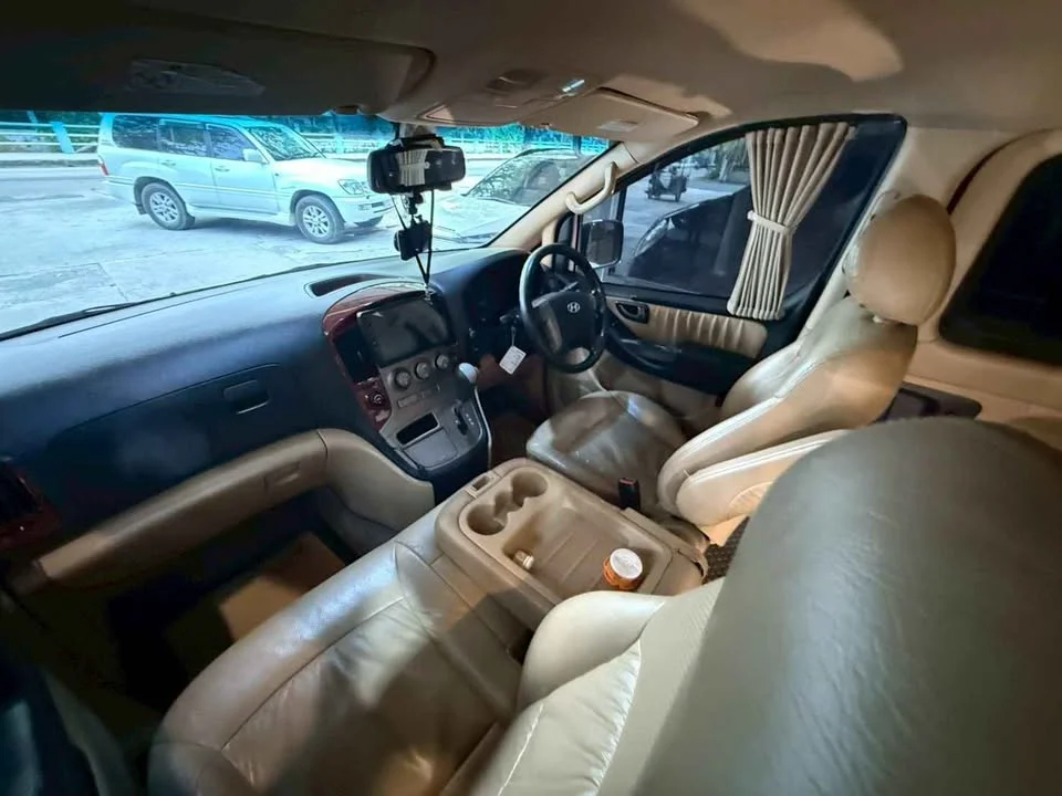 2010 Hyundai H-1 II 2