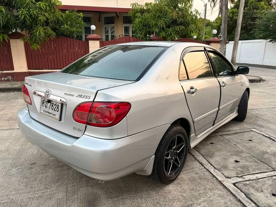 2005 Toyota Corolla Altis IX (E120) 2