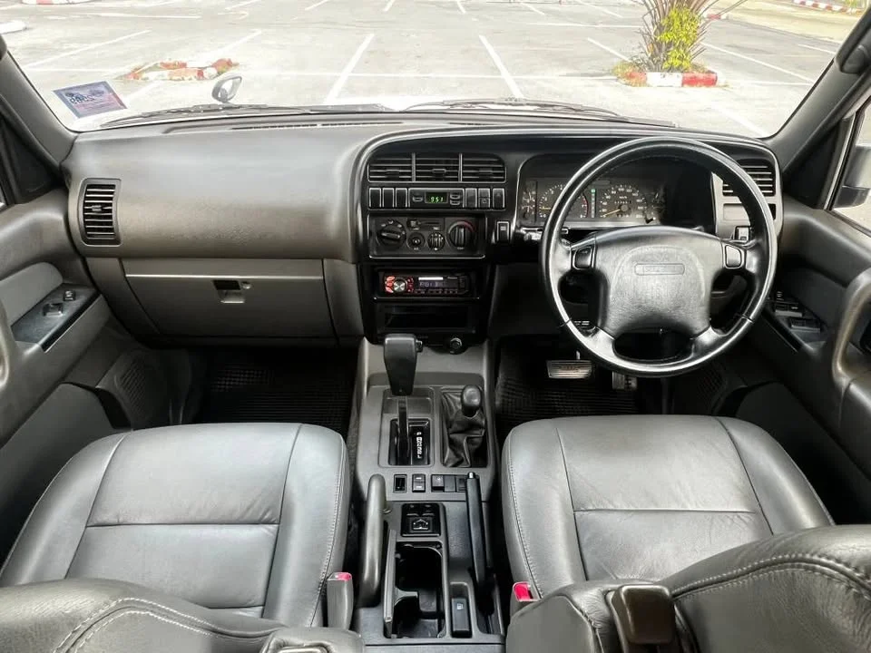 1998 Isuzu Trooper II 2