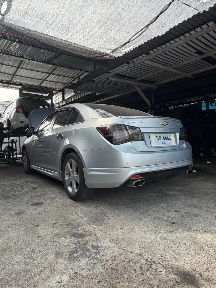 2011 Chevrolet Cruze I 2