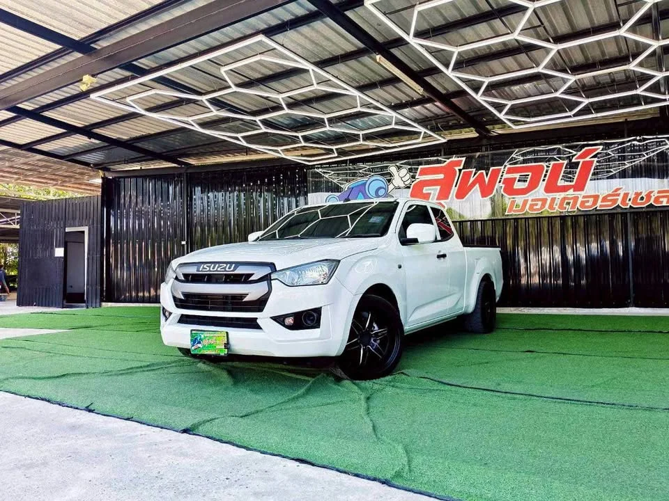 2021 Isuzu D-Max III (RG) 3